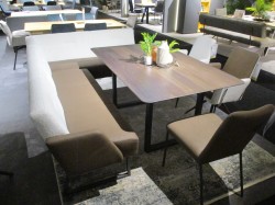Table Talk massiv